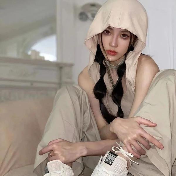 想吃掉我的非人少女